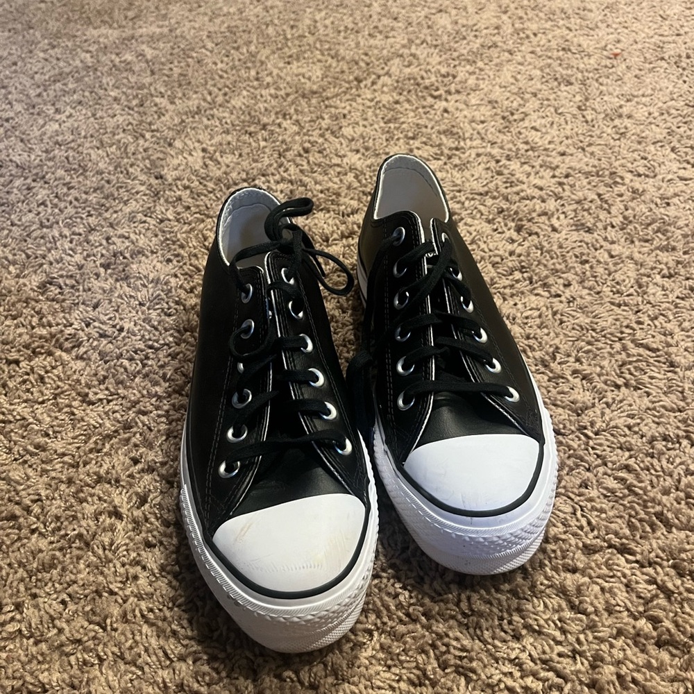 Black leather converse